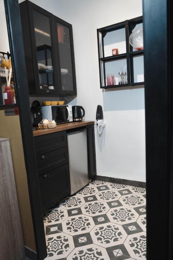 Homesparadise Loveroom Besancon Bagian luar foto